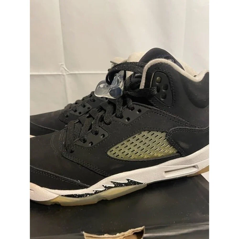 Jordan 5 Youth Size 4 Used Kids Shoes authentic
